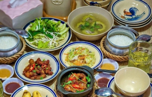 Cơm trưa ngon - Cơm trưa gia đình